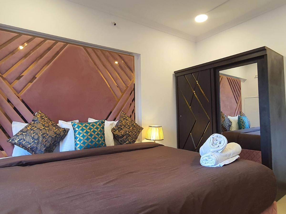 Osi Apartments Perry Cross Bandra West Мумбаї Екстер'єр фото